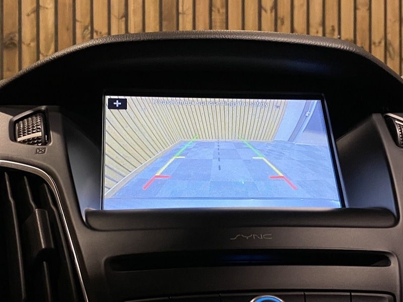 Used Ford Focus 2017 for sale - 76884415: Photo 19