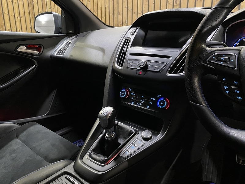 Used Ford Focus 2017 for sale - 76884415: Photo 37