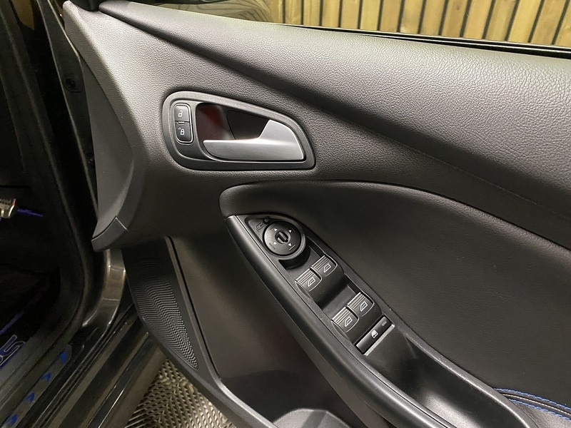 Used Ford Focus 2017 for sale - 76884415: Photo 53