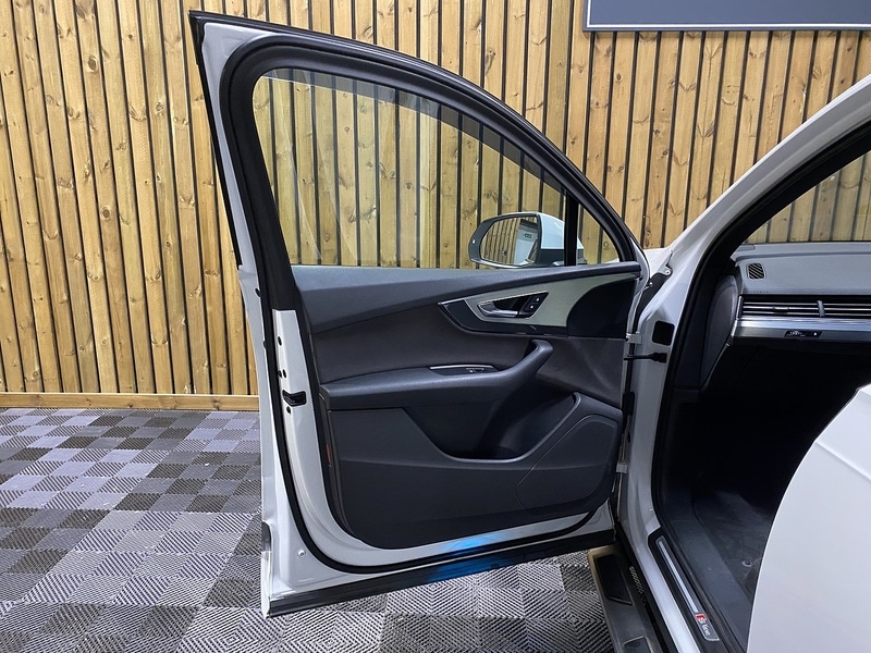 Used Audi Q7 2016 for sale - 77979812: Photo 63