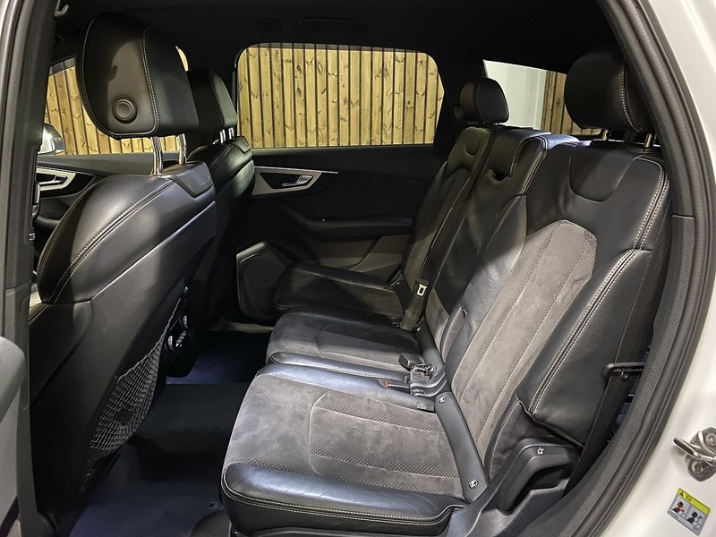 Used Audi Q7 2016 for sale - 77979812: Photo 66