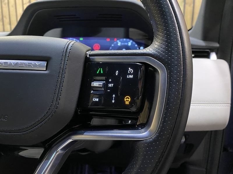 Used Land Rover Discovery Sport 2021 for sale - 76353024: Photo 32