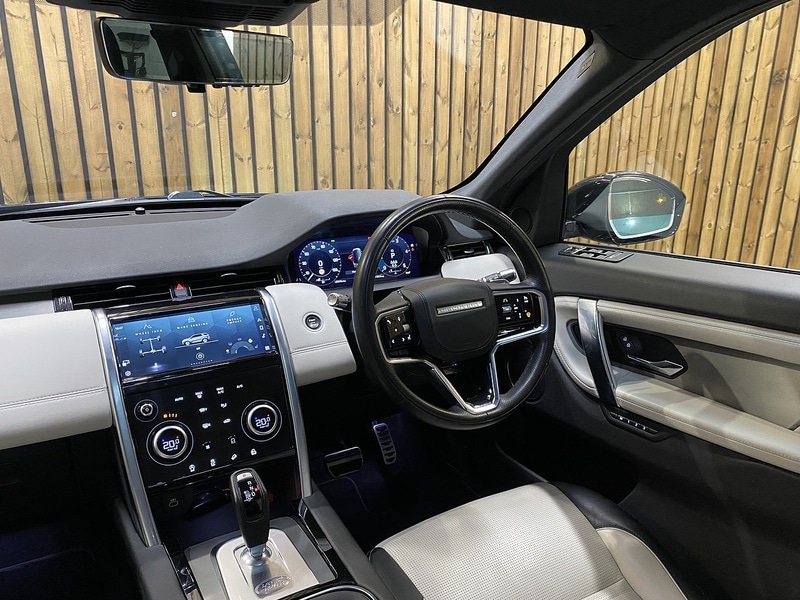 Used Land Rover Discovery Sport 2021 for sale - 76353024: Photo 63