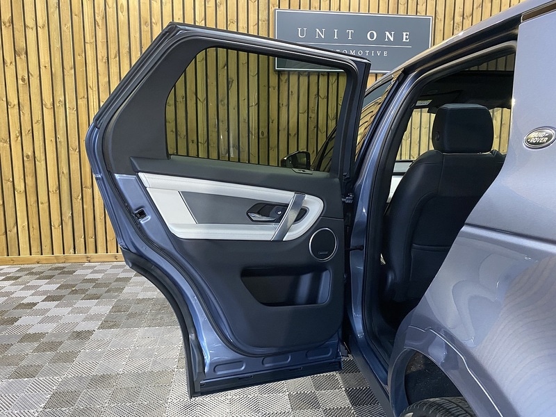 Used Land Rover Discovery Sport 2021 for sale - 76353024: Photo 71