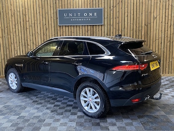 Used Jaguar F-Pace 2018 for sale - 75833079: Photo