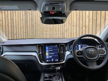 Used Volvo V60 2020 for sale - 78975775: Photo