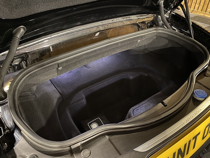 Used Jaguar F-Type 2022 for sale - 76686843: Photo 30