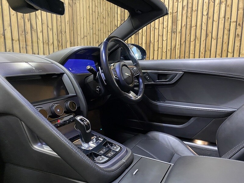 Used Jaguar F-Type 2022 for sale - 76686843: Photo 45