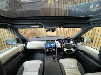 Used Land Rover Discovery 2021 for sale - 78359147: Photo