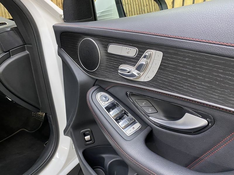 Used Mercedes-Benz GLC 2021 for sale - 77465308: Photo 50