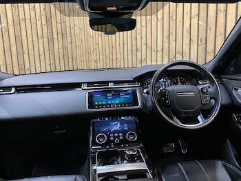 Used Land Rover Range Rover Velar 2019 for sale - 78242035: Photo