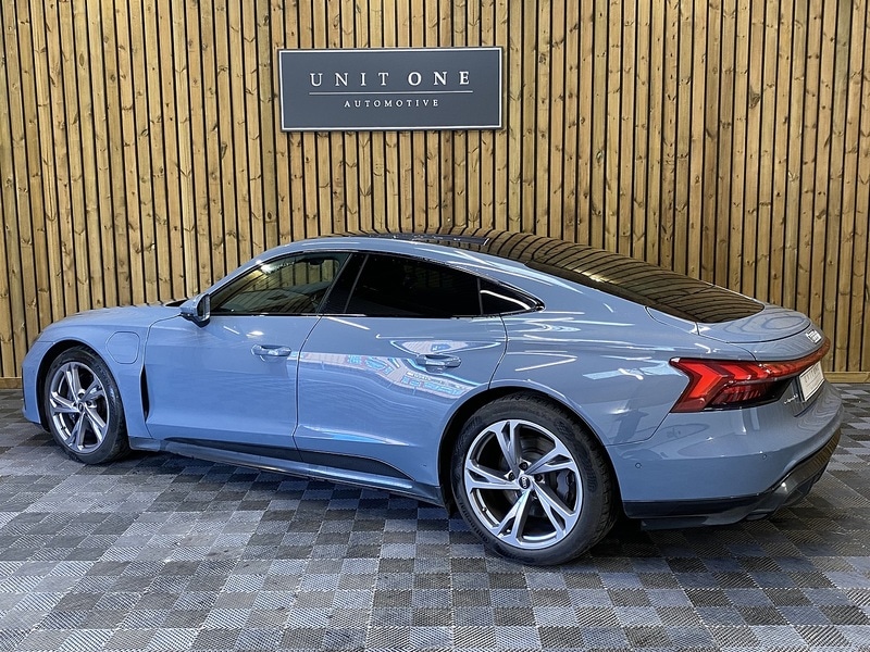 Used Audi e-tron GT 2022 for sale - 77947076: Photo 2