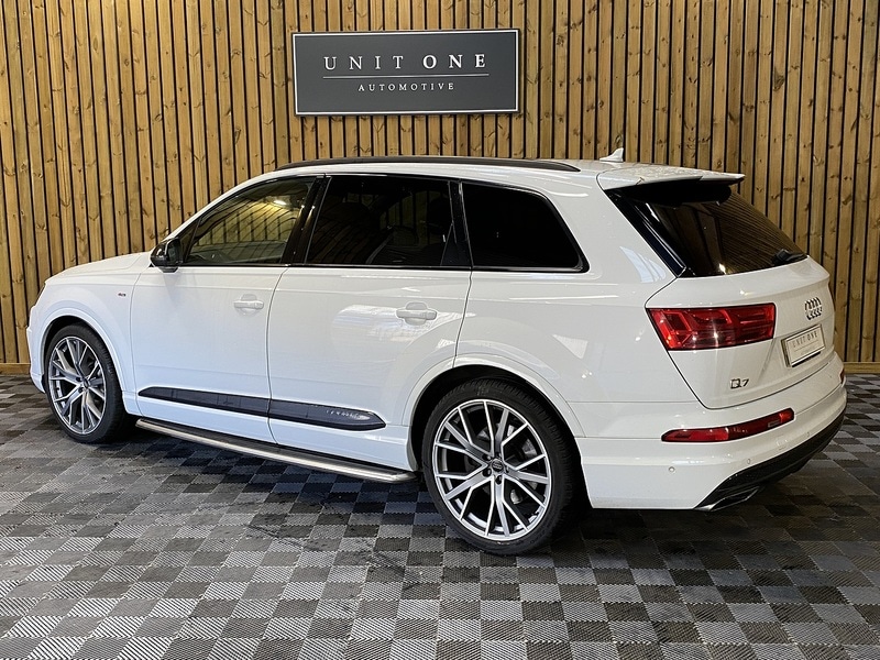 Used Audi Q7 2016 for sale - 76836691: Photo 3