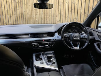 Used Audi Q7 2016 for sale - 77337582: Photo