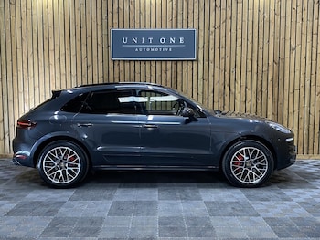 Used Porsche Macan 2017 for sale - 76036672: Photo