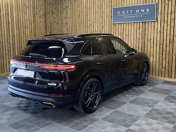 Used Porsche Cayenne 2019 for sale - 78712695: Photo
