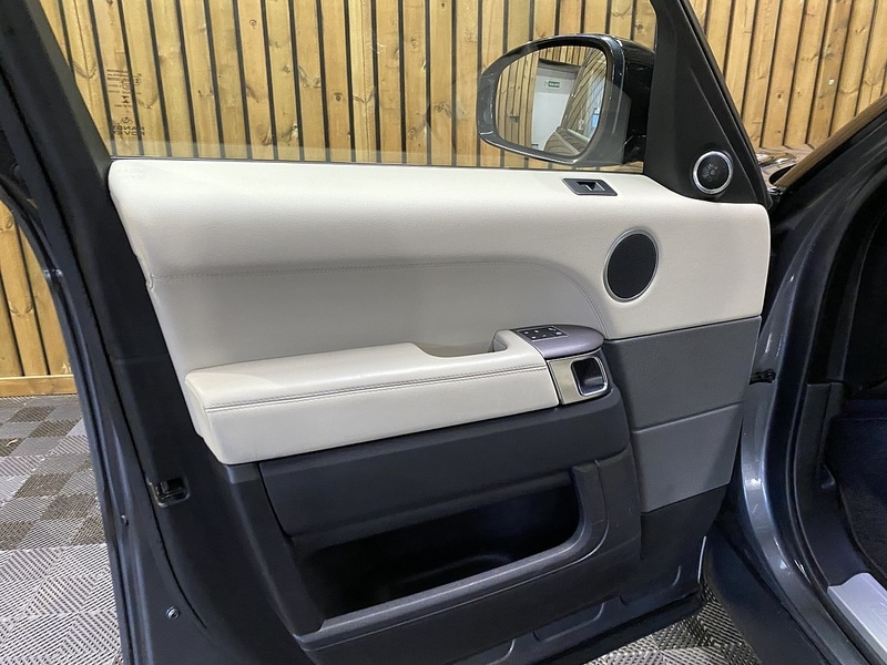 Used Land Rover Range Rover Sport 2017 for sale - 78031255: Photo 64