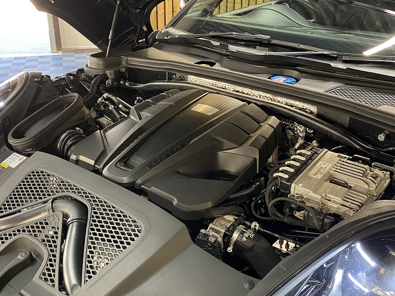 Used Porsche Macan 2020 for sale - 76505627: Photo 23