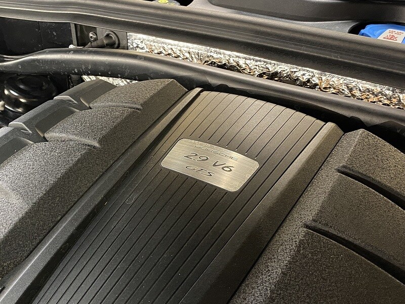 Used Porsche Macan 2020 for sale - 76505627: Photo 24