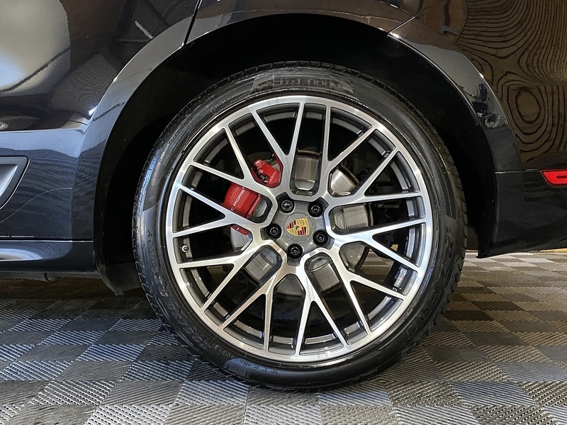 Used Porsche Macan 2020 for sale - 76505627: Photo 46