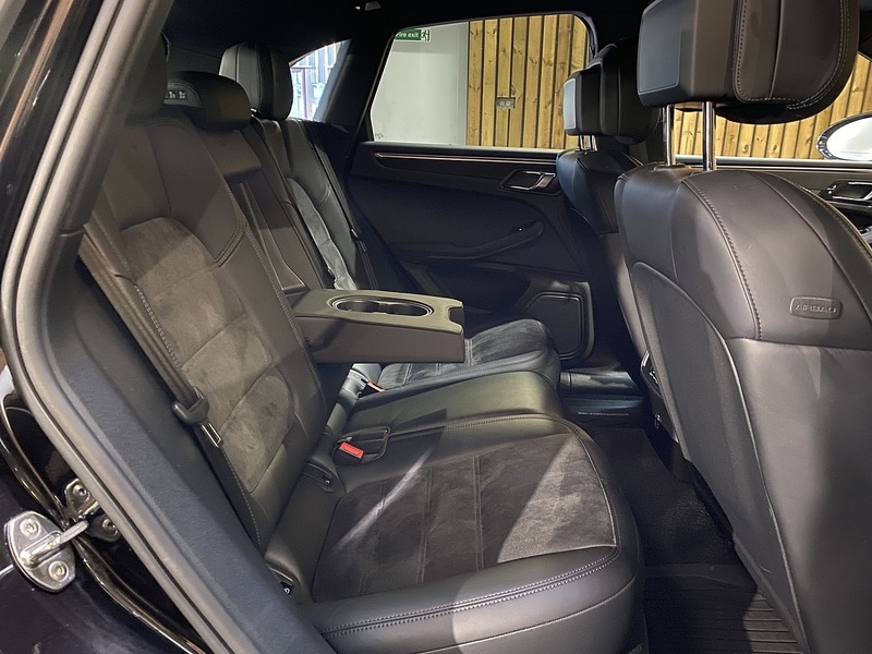 Used Porsche Macan 2020 for sale - 76505627: Photo 52