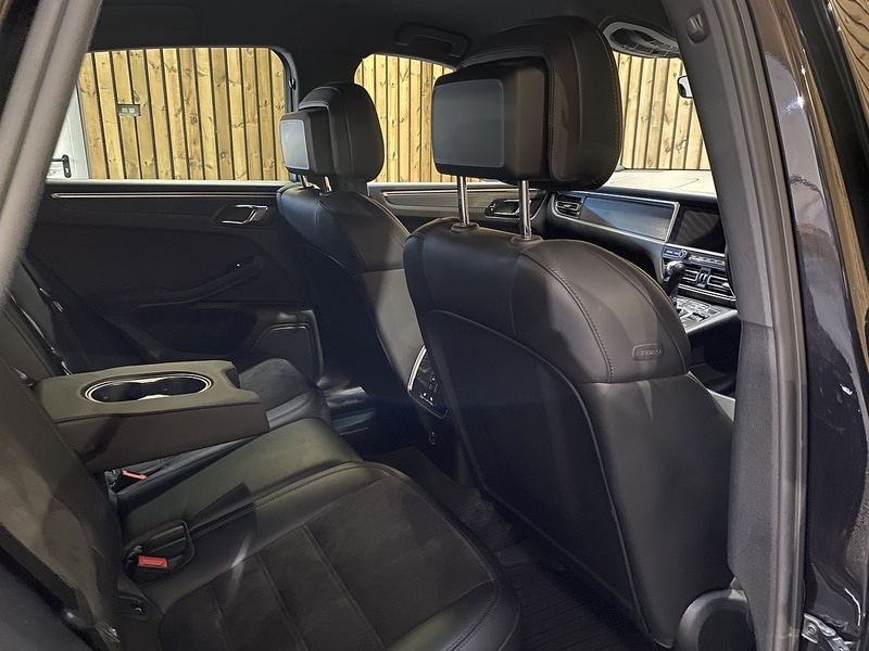 Used Porsche Macan 2020 for sale - 76505627: Photo 54