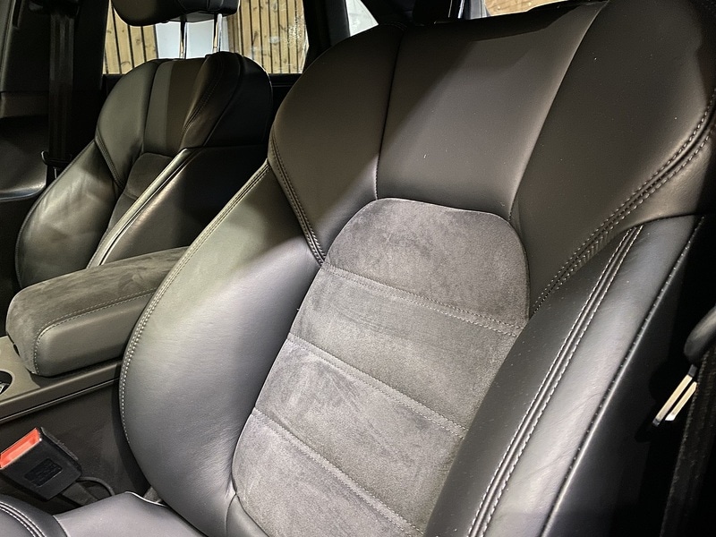 Used Porsche Macan 2020 for sale - 76505627: Photo 61