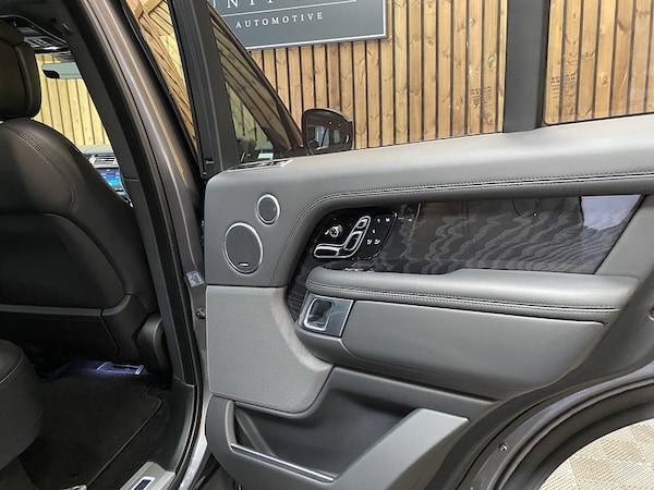 Used Land Rover Range Rover 2019 for sale - 75549132: Photo 62