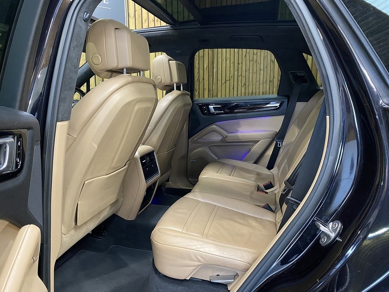 Used Porsche Cayenne 2018 for sale - 77543596: Photo 10