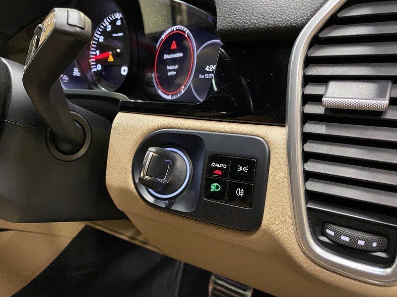 Used Porsche Cayenne 2018 for sale - 77543596: Photo 20