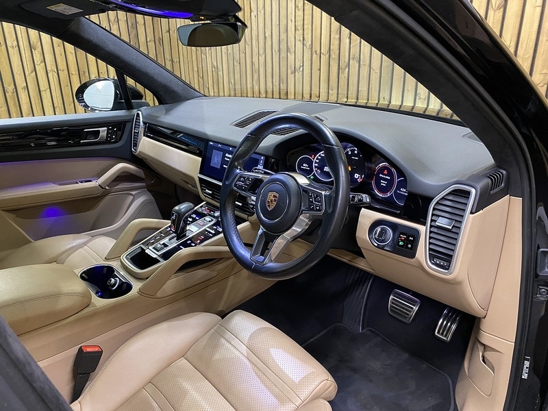 Used Porsche Cayenne 2018 for sale - 77543596: Photo 24