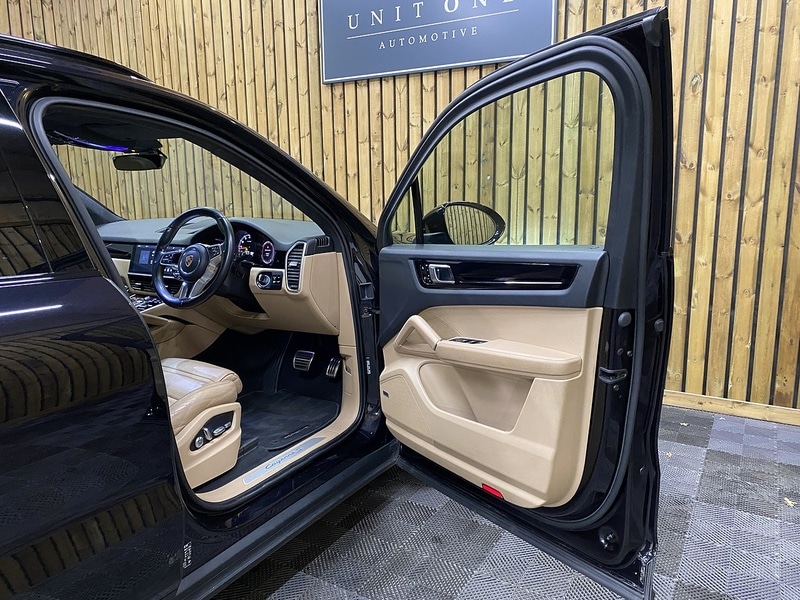 Used Porsche Cayenne 2018 for sale - 77543596: Photo 42