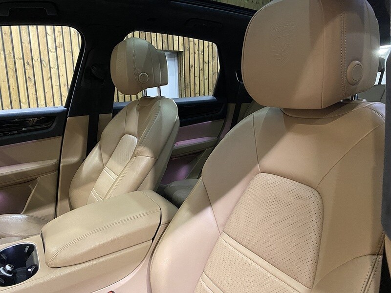 Used Porsche Cayenne 2018 for sale - 77543596: Photo 51