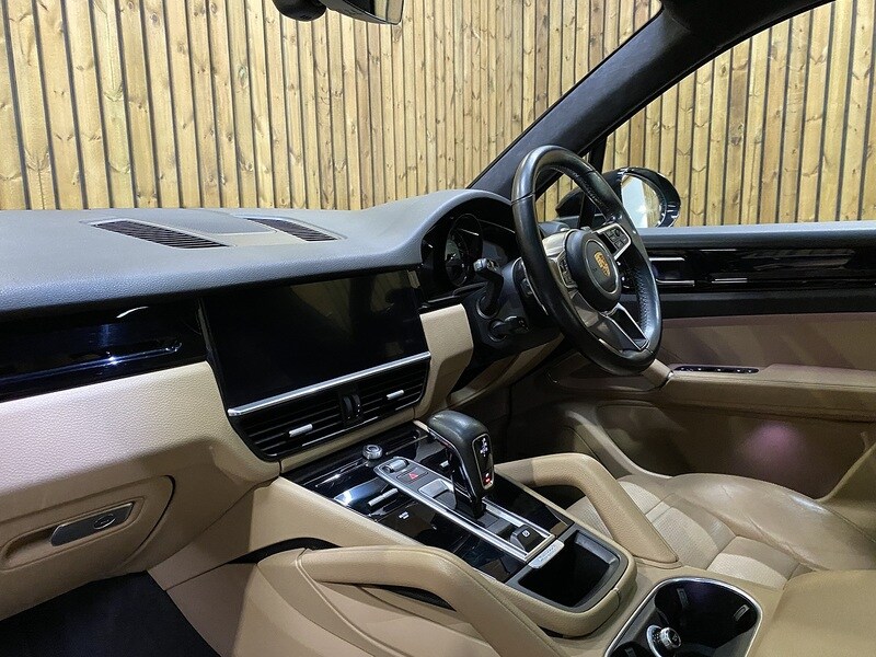 Used Porsche Cayenne 2018 for sale - 77543596: Photo 53
