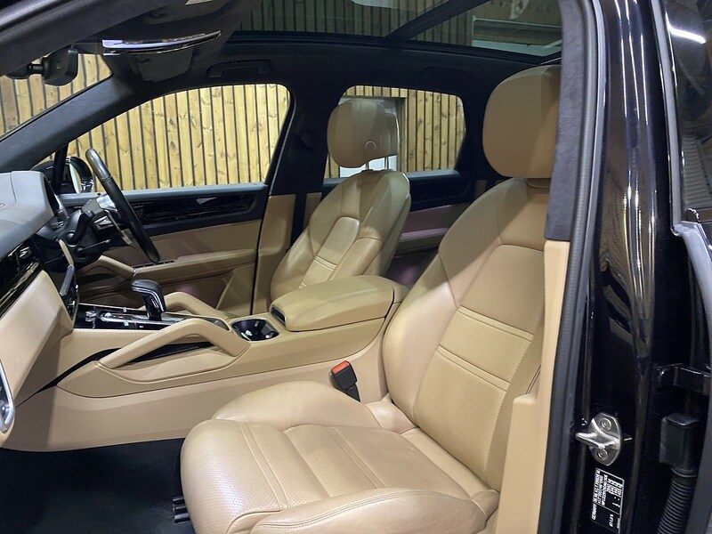 Used Porsche Cayenne 2018 for sale - 77543596: Photo 54