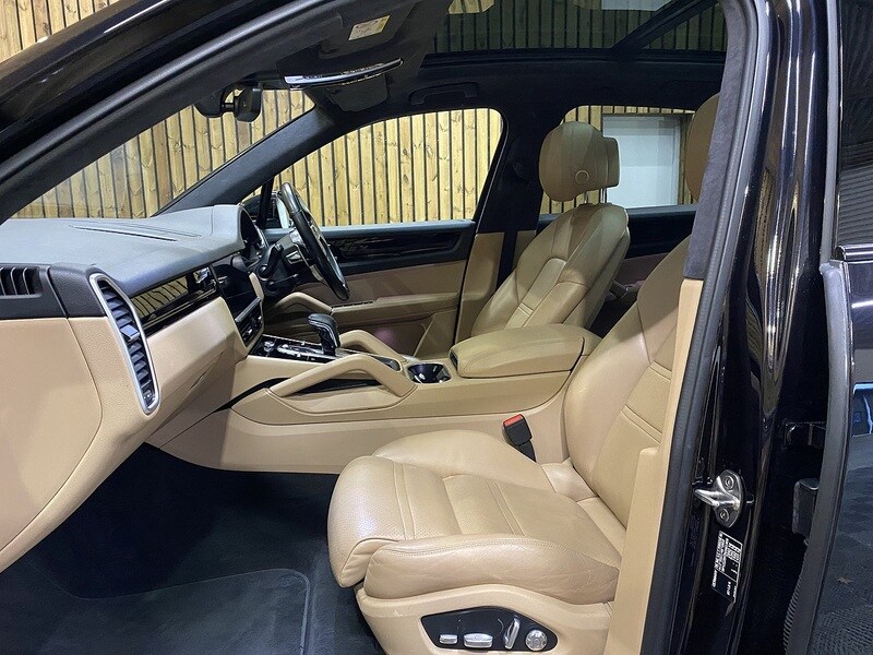 Used Porsche Cayenne 2018 for sale - 77543596: Photo 57