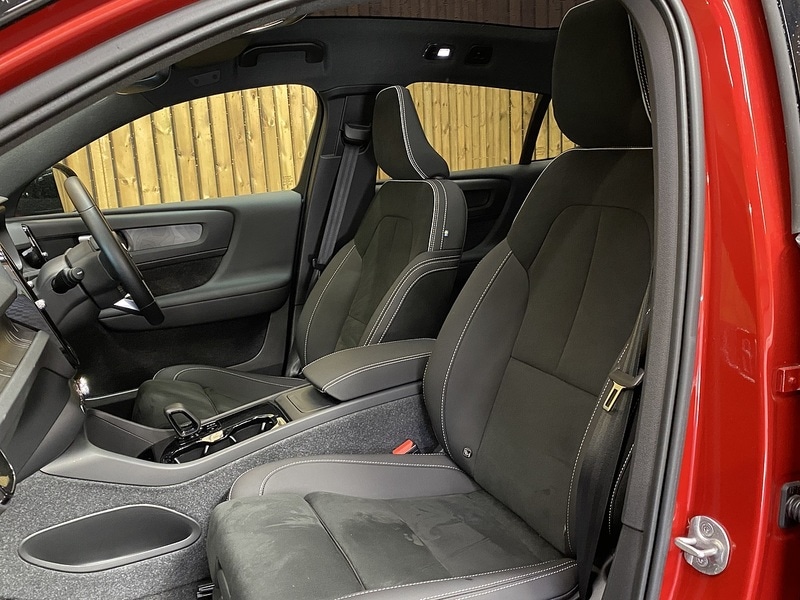 Used Volvo EC40 2024 for sale - 78031192: Photo 4