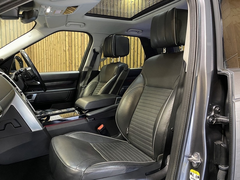 Used Land Rover Discovery 2018 for sale - 76353030: Photo 9