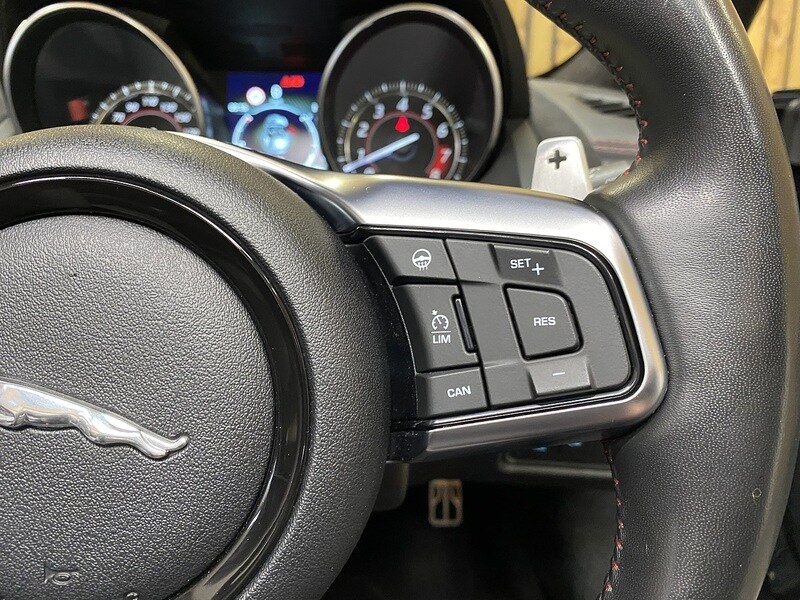 Used Jaguar F-Type 2018 for sale - 78201294: Photo 29