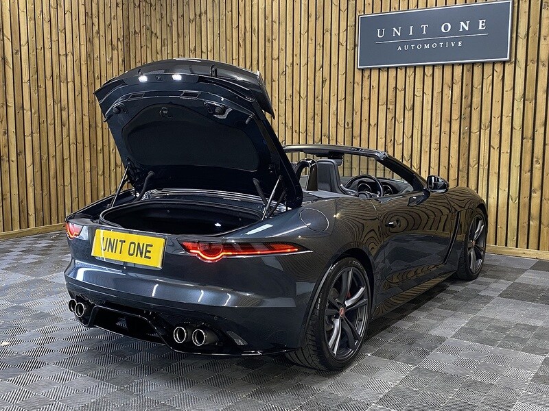 Used Jaguar F-Type 2018 for sale - 78201294: Photo 38