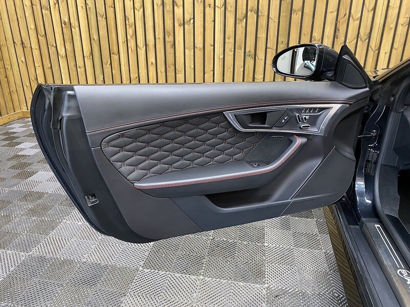 Used Jaguar F-Type 2018 for sale - 78201294: Photo 65