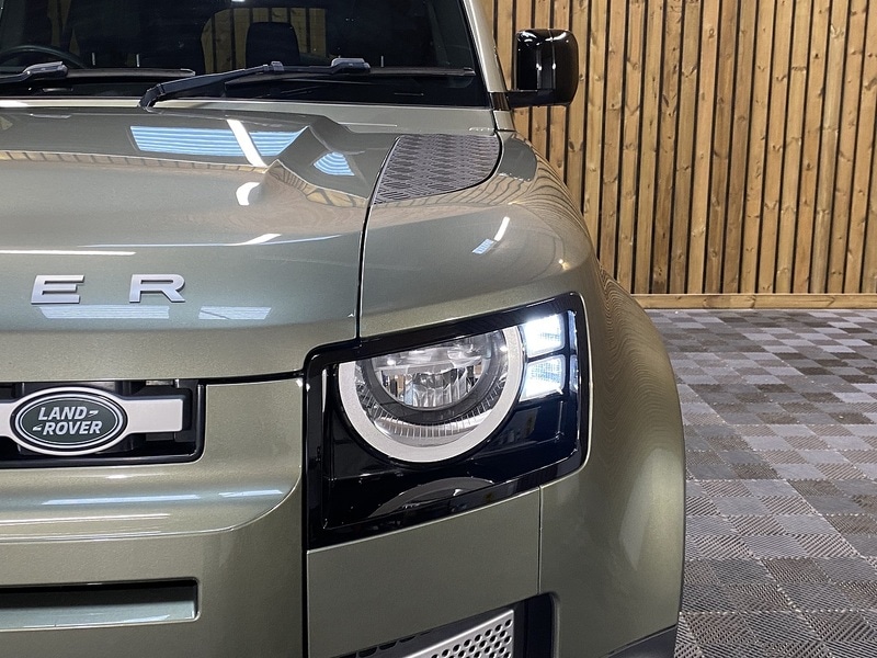 Used Land Rover Defender 110 2020 for sale - 76015972: Photo 49