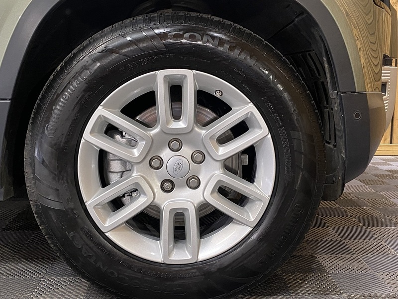 Used Land Rover Defender 110 2020 for sale - 76015972: Photo 62