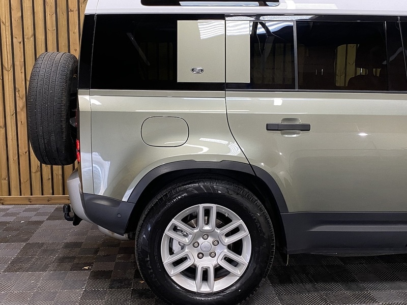 Used Land Rover Defender 110 2020 for sale - 76015972: Photo 63