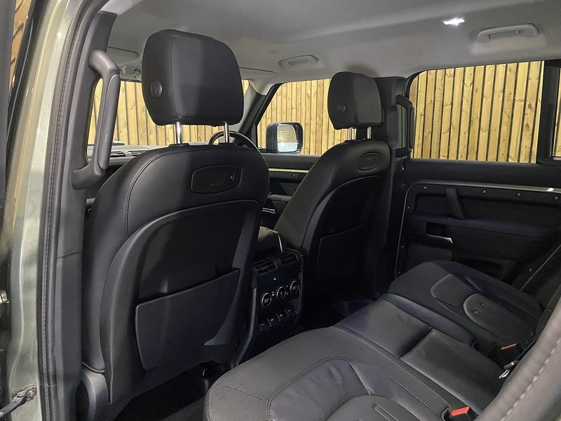 Used Land Rover Defender 110 2020 for sale - 76015972: Photo 65