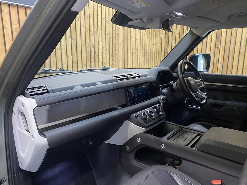 Used Land Rover Defender 110 2020 for sale - 76015972: Photo 73