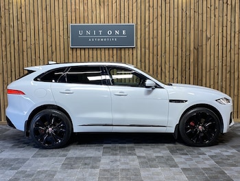Used Jaguar F-Pace 2018 for sale - 79184837: Photo