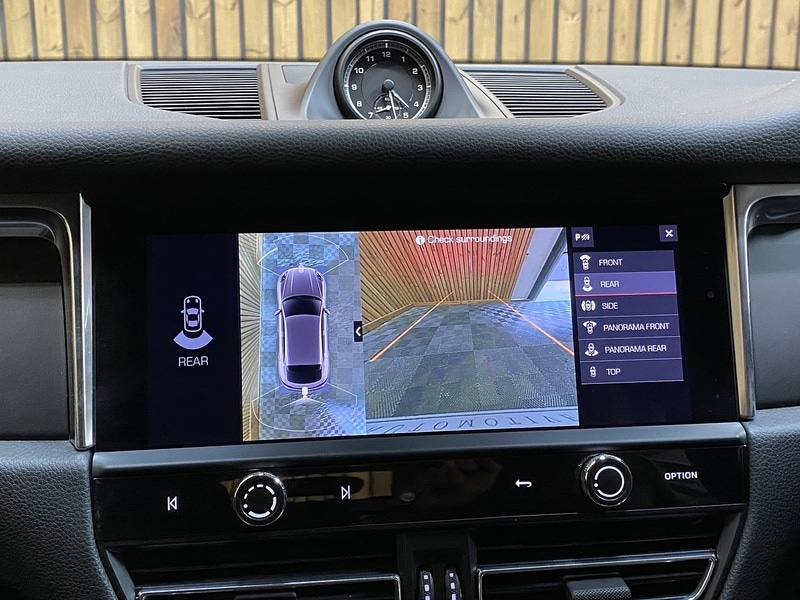 Used Porsche Macan 2022 for sale - 75728070: Photo 30