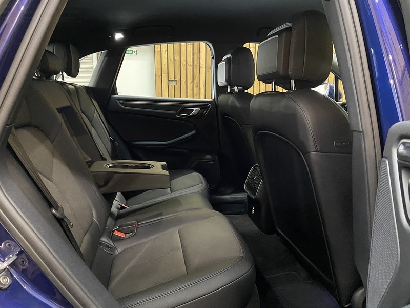 Used Porsche Macan 2022 for sale - 75728070: Photo 46