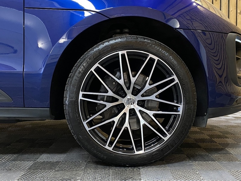 Used Porsche Macan 2022 for sale - 75728070: Photo 53